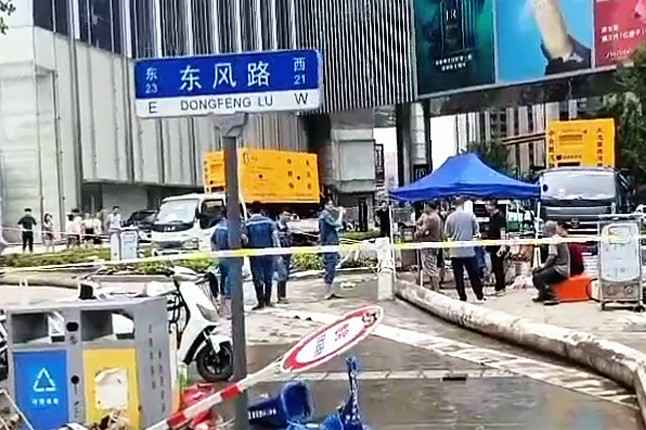 安博网页版-安博(中国)排涝突击队在排涝现场